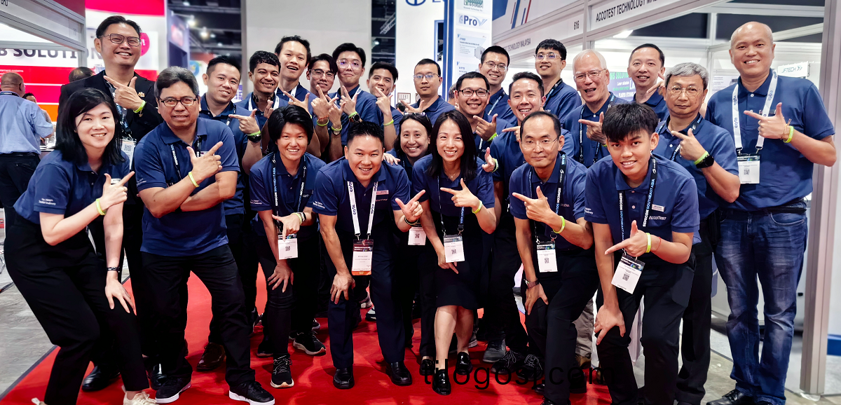 SEA合影(ying)1.png SEA合影(ying)1.png